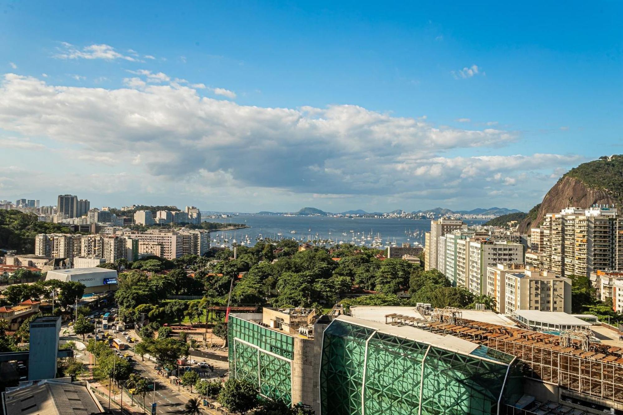 2qtos Com Piscina E Garagem Em Botafogo |bv 80/107 *
