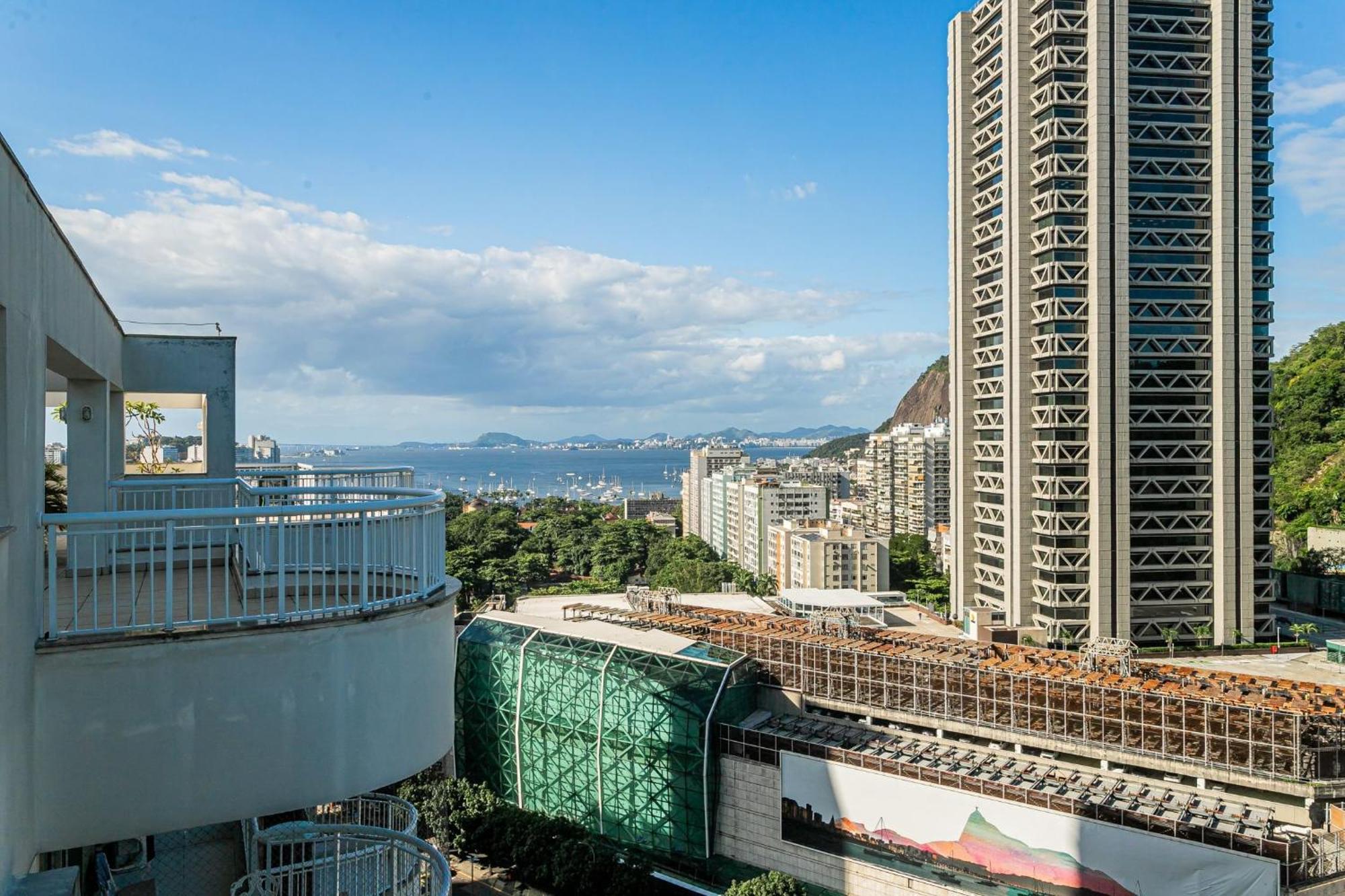 2qtos Com Piscina E Garagem Em Botafogo |bv 80/107